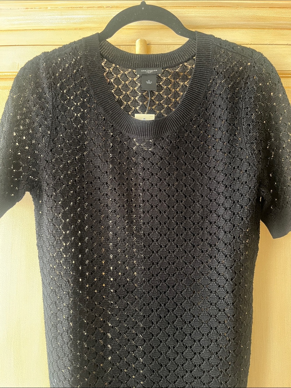 Ann Taylor Black Openwork Short Sleeve Knit Top-NWT-size Small